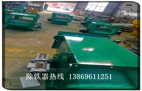 永磁自動管道除鐵器，南陽永磁自動管道除鐵器價(jià)格 _遠(yuǎn)力南陽永磁自動管道除鐵器型12000高斯_可定制工作原理_安裝示意圖